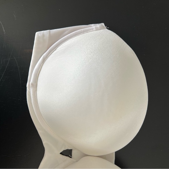 NWOT Very Sexy Strapless VS Bra - Picture 3 of 4